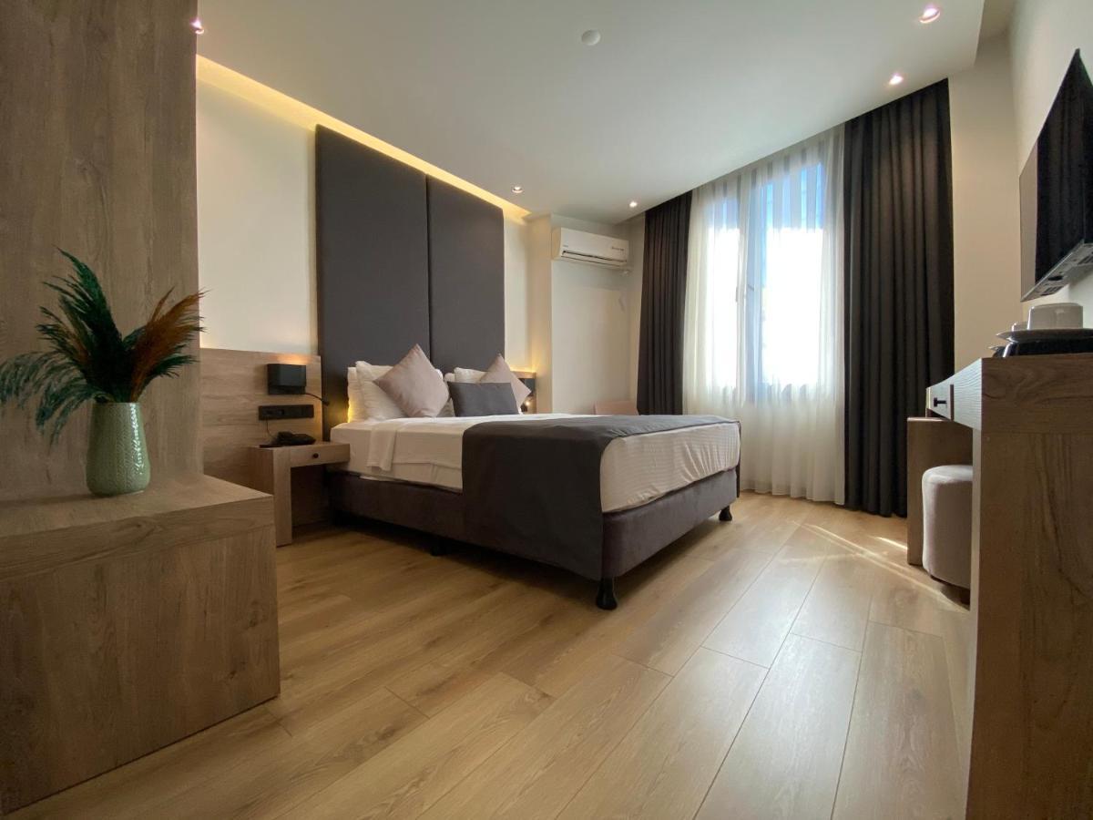 Nobel Hotel Μερσίνη Εξωτερικό φωτογραφία