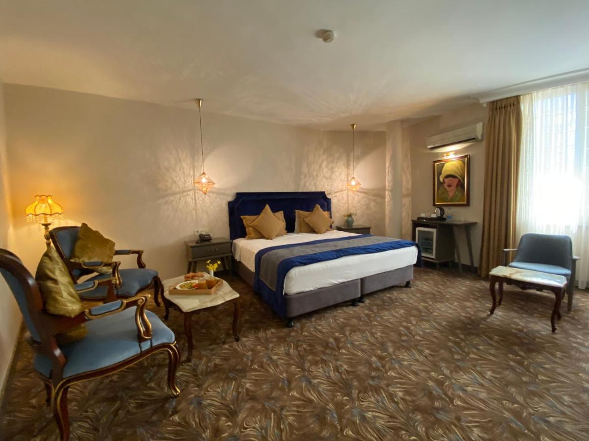 Nobel Hotel Μερσίνη Εξωτερικό φωτογραφία